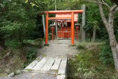 敢國神社の鳥居