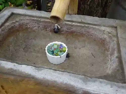 菊名神社の手水舎
