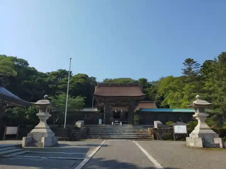 氣多大社の山門・神門