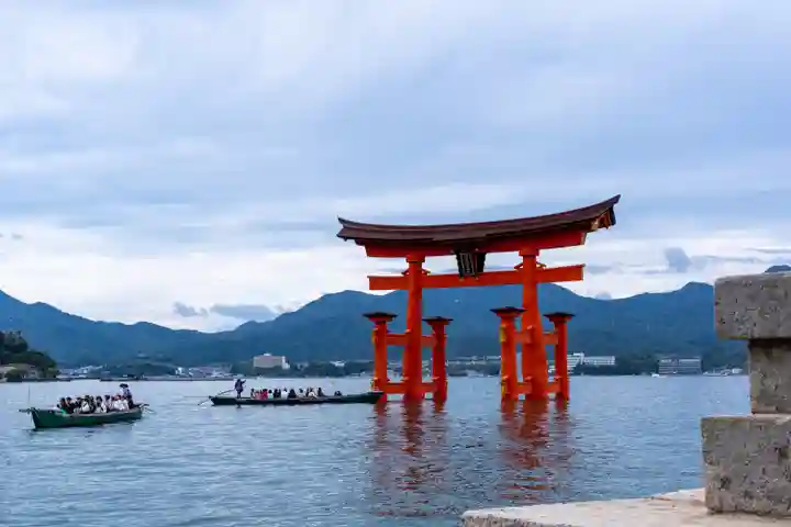 厳島神社(広島県)