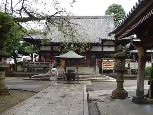 新井薬師（梅照院）の本殿・本堂