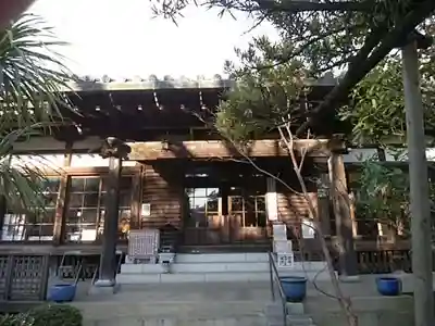 常楽寺の本殿・本堂