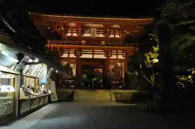 室生寺の山門・神門