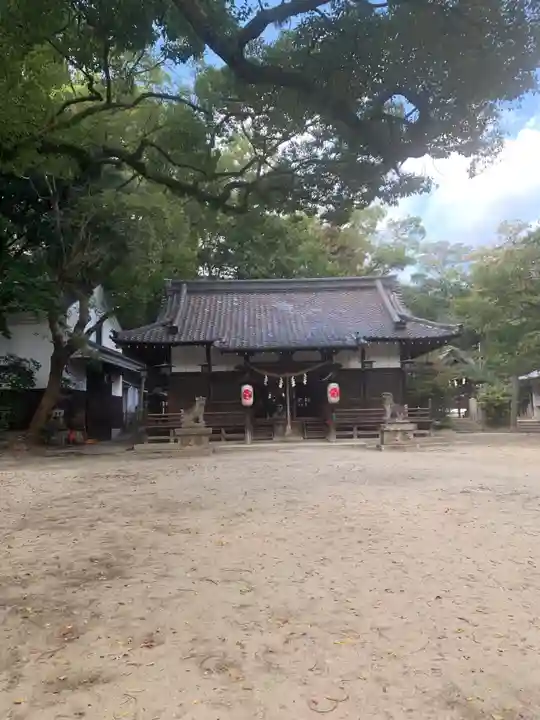 六甲八幡神社の本殿・本堂