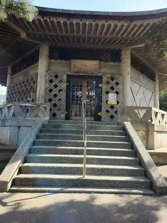 越後胎内観音(新潟県)