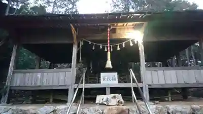 白山神社の本殿・本堂