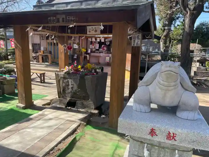駒形神社の{uncategorized: "未分類", other: "その他", undefined: "問題あり", building: "その他建物", grave: "お墓", sacred_gate: "鳥居", guardian: "狛犬", statue: "像", buddha: "仏像", history: "歴史", nature: "自然", garden: "庭園", animal: "動物", pagoda: "塔", temizu: "手水舎", mountain_gate: "山門・神門", sanctuary: "本殿・本堂", subordinate: "末社・摂社", art: "芸術", scenery: "景色", jizo: "地蔵", ema: "絵馬", goshuin: "御朱印", omikuji: "おみくじ", items: "授与品その他", amulet: "お守り", goshuincho: "御朱印帳", eats: "食事", festival: "お祭り", votive_dance: "神楽", shichigosan: "七五三参", wedding: "結婚式", experience: "体験その他", initially: "初詣", around: "周辺", anti_infection: "感染症対策"}