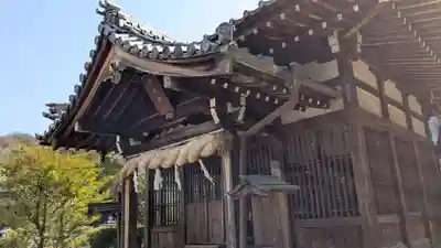 湯神社の末社・摂社