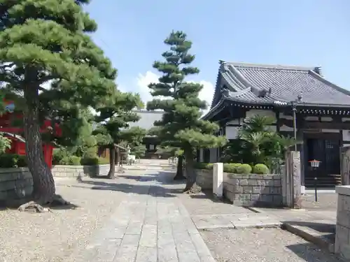 常楽寺の庭園