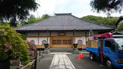 満昌寺の本殿・本堂