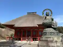 医王寺の本殿