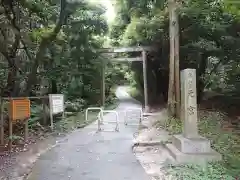 氷上姉子神社（熱田神宮摂社）の末社