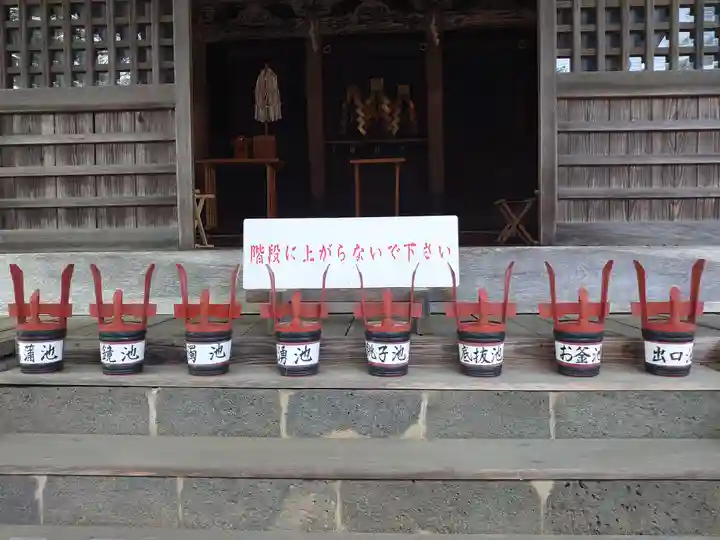 淺間神社(忍野八海)の本殿・本堂