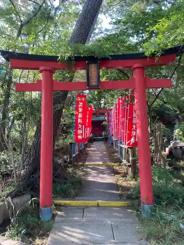 亀岡八幡宮（亀岡八幡神社）の末社・摂社