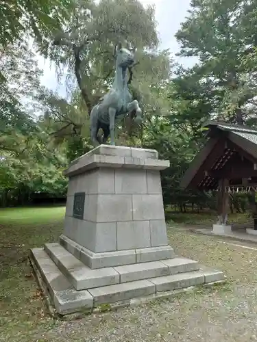 帯廣神社の狛犬