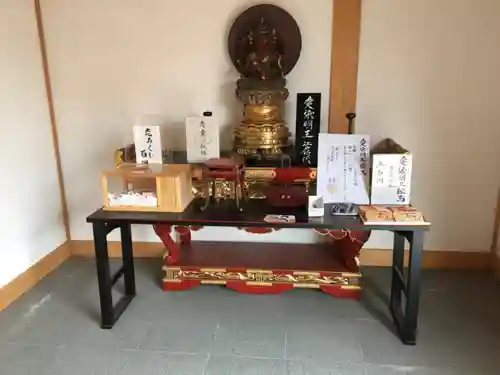 大聖護国寺の仏像