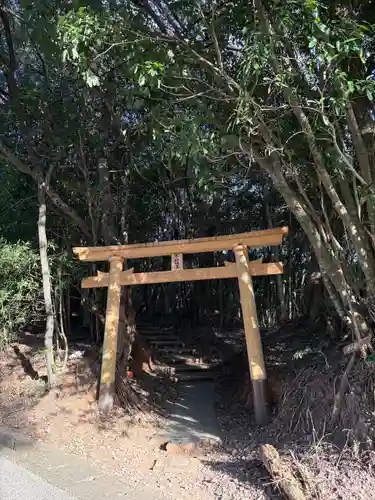 青龍寺奥の院(波切不動)の鳥居