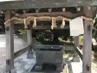 神明神社の手水舎