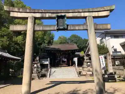 離宮八幡宮の鳥居