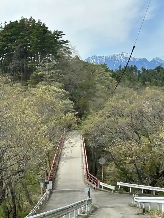 有明樹玉神社の{uncategorized: "未分類", other: "その他", undefined: "問題あり", building: "その他建物", grave: "お墓", sacred_gate: "鳥居", guardian: "狛犬", statue: "像", buddha: "仏像", history: "歴史", nature: "自然", garden: "庭園", animal: "動物", pagoda: "塔", temizu: "手水舎", mountain_gate: "山門・神門", sanctuary: "本殿・本堂", subordinate: "末社・摂社", art: "芸術", scenery: "景色", jizo: "地蔵", ema: "絵馬", goshuin: "御朱印", omikuji: "おみくじ", items: "授与品その他", amulet: "お守り", goshuincho: "御朱印帳", eats: "食事", festival: "お祭り", votive_dance: "神楽", shichigosan: "七五三参", wedding: "結婚式", experience: "体験その他", initially: "初詣", around: "周辺", anti_infection: "感染症対策"}