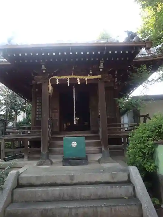 八幡神社の本殿・本堂