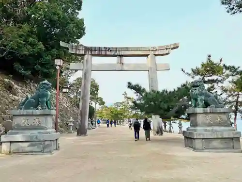 厳島神社の鳥居