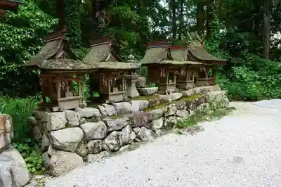 高鴨神社の末社・摂社