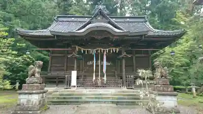 岡太神社の本殿・本堂