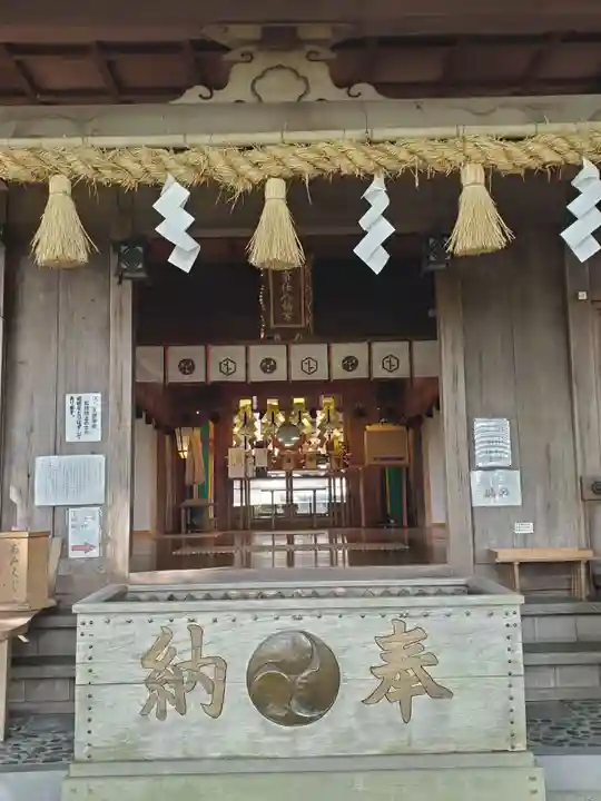 事任八幡宮の本殿・本堂