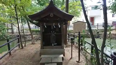 師岡熊野神社の末社・摂社