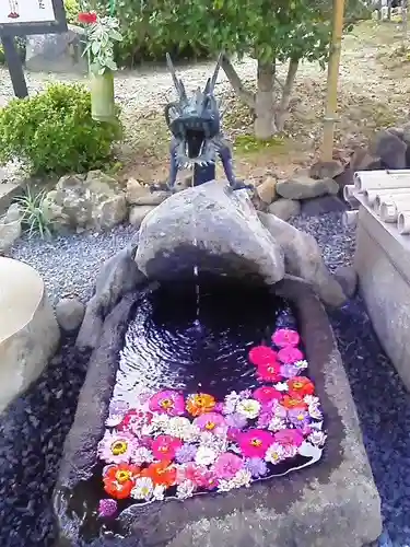 大鏑神社の手水