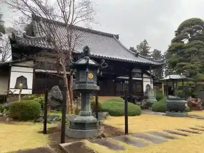 金剛寺の{uncategorized: "未分類", other: "その他", undefined: "問題あり", building: "その他建物", grave: "お墓", sacred_gate: "鳥居", guardian: "狛犬", statue: "像", buddha: "仏像", history: "歴史", nature: "自然", garden: "庭園", animal: "動物", pagoda: "塔", temizu: "手水舎", mountain_gate: "山門・神門", sanctuary: "本殿・本堂", subordinate: "末社・摂社", art: "芸術", scenery: "景色", jizo: "地蔵", ema: "絵馬", goshuin: "御朱印", omikuji: "おみくじ", items: "授与品その他", amulet: "お守り", goshuincho: "御朱印帳", eats: "食事", festival: "お祭り", votive_dance: "神楽", shichigosan: "七五三参", wedding: "結婚式", experience: "体験その他", initially: "初詣", around: "周辺", anti_infection: "感染症対策"}