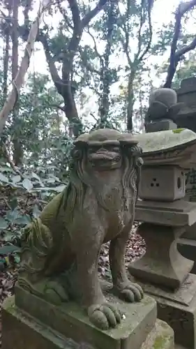 八幡神社の狛犬