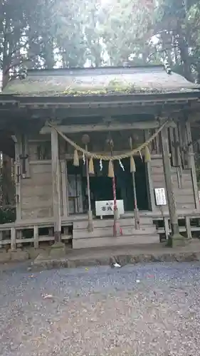 釣石神社の本殿