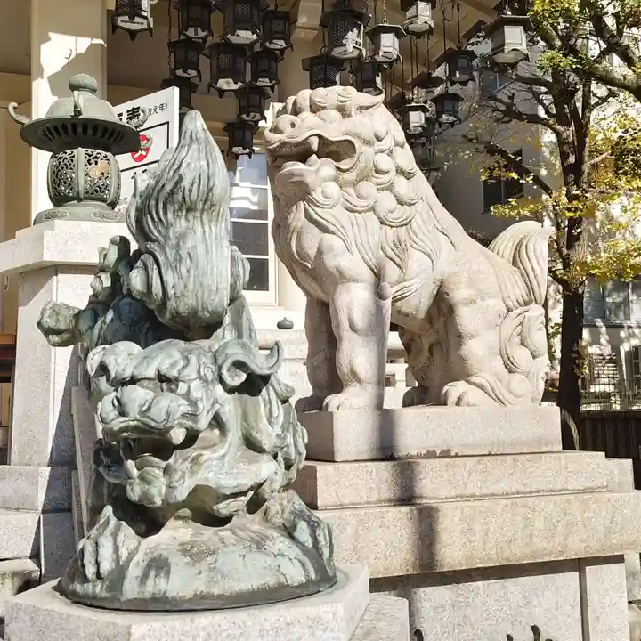 難波八阪神社の狛犬
