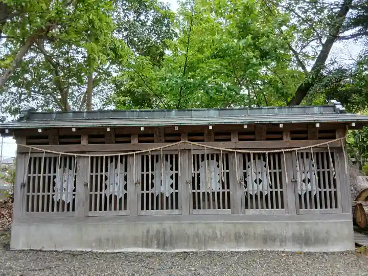 大宮神社の{uncategorized: "未分類", other: "その他", undefined: "問題あり", building: "その他建物", grave: "お墓", sacred_gate: "鳥居", guardian: "狛犬", statue: "像", buddha: "仏像", history: "歴史", nature: "自然", garden: "庭園", animal: "動物", pagoda: "塔", temizu: "手水舎", mountain_gate: "山門・神門", sanctuary: "本殿・本堂", subordinate: "末社・摂社", art: "芸術", scenery: "景色", jizo: "地蔵", ema: "絵馬", goshuin: "御朱印", omikuji: "おみくじ", items: "授与品その他", amulet: "お守り", goshuincho: "御朱印帳", eats: "食事", festival: "お祭り", votive_dance: "神楽", shichigosan: "七五三参", wedding: "結婚式", experience: "体験その他", initially: "初詣", around: "周辺", anti_infection: "感染症対策"}