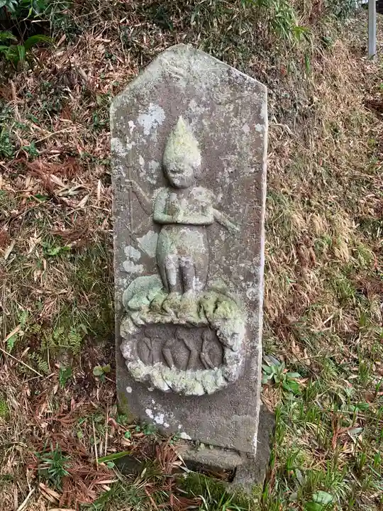 八幡神社の仏像