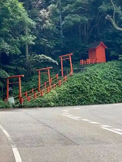 桂浜稲荷神社の鳥居