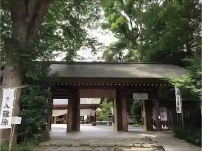 阿佐ヶ谷神明宮の山門・神門