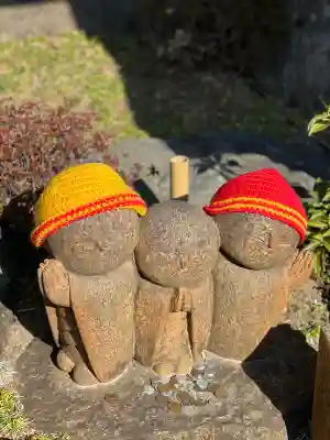 宝徳寺の{uncategorized: "未分類", other: "その他", undefined: "問題あり", building: "その他建物", grave: "お墓", sacred_gate: "鳥居", guardian: "狛犬", statue: "像", buddha: "仏像", history: "歴史", nature: "自然", garden: "庭園", animal: "動物", pagoda: "塔", temizu: "手水舎", mountain_gate: "山門・神門", sanctuary: "本殿・本堂", subordinate: "末社・摂社", art: "芸術", scenery: "景色", jizo: "地蔵", ema: "絵馬", goshuin: "御朱印", omikuji: "おみくじ", items: "授与品その他", amulet: "お守り", goshuincho: "御朱印帳", eats: "食事", festival: "お祭り", votive_dance: "神楽", shichigosan: "七五三参", wedding: "結婚式", experience: "体験その他", initially: "初詣", around: "周辺", anti_infection: "感染症対策"}