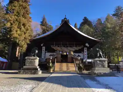 諏訪大社下社秋宮の本殿・本堂