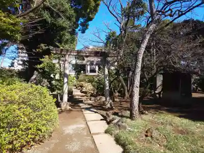品川神社の鳥居