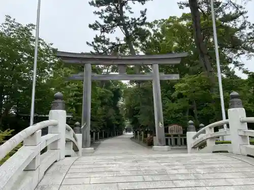 寒川神社の鳥居