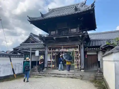 広禅寺の山門