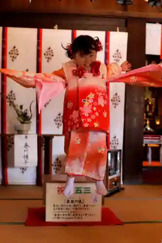 三津厳島神社の七五三参