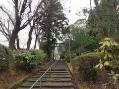 母智丘神社の建物その他