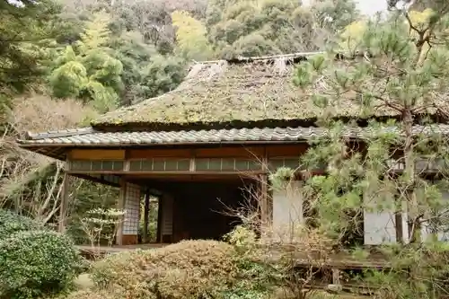 滝口寺の本殿