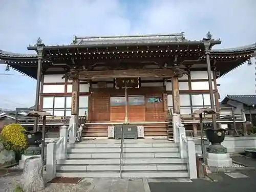 観性寺の本殿・本堂