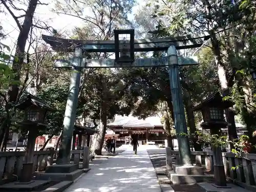 平塚八幡宮の鳥居