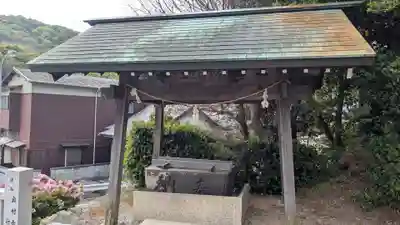 八幡神社の手水舎